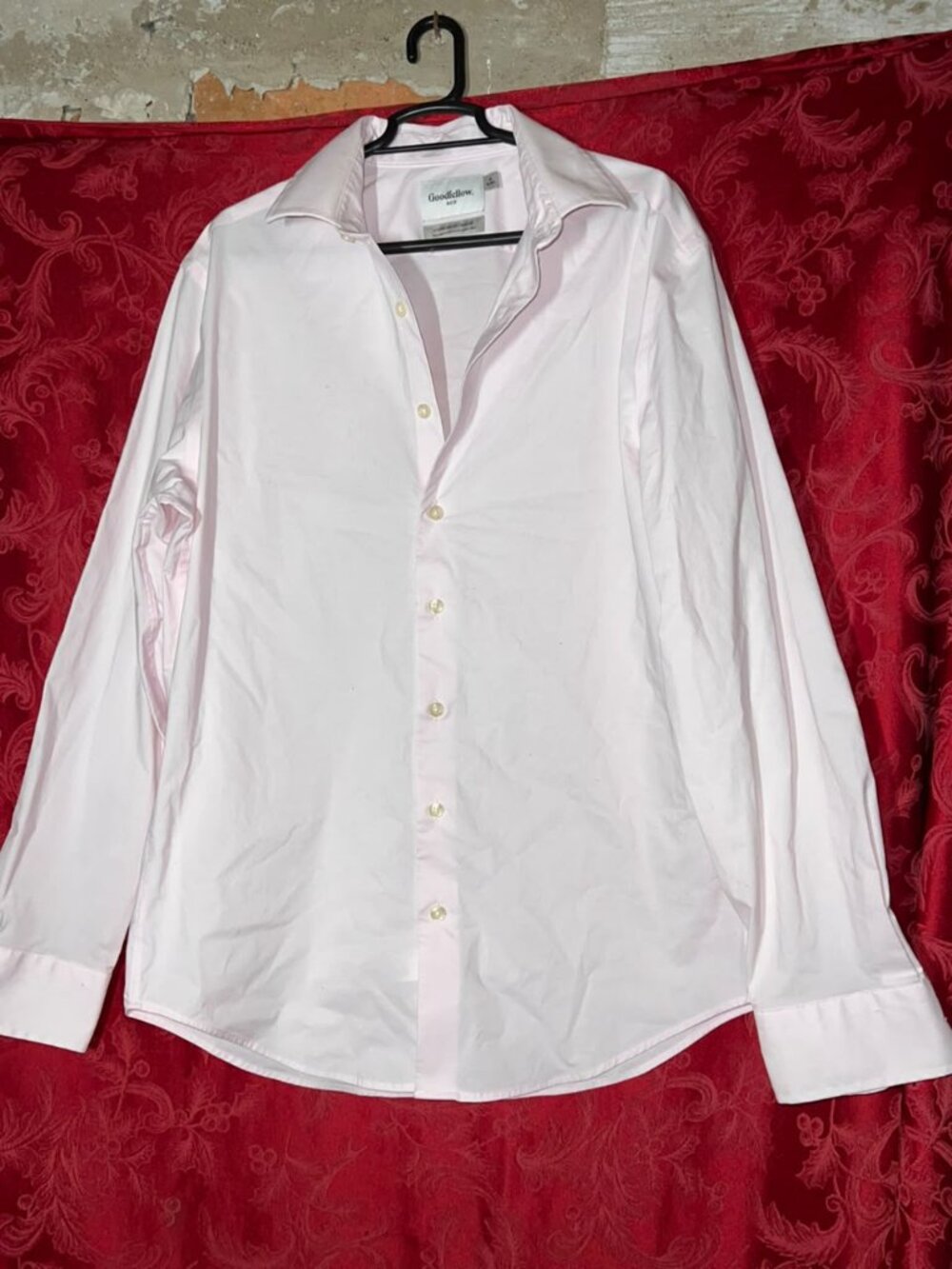 Goodfellow & Co Men's Medium White Button Down Standard Fit Shirt